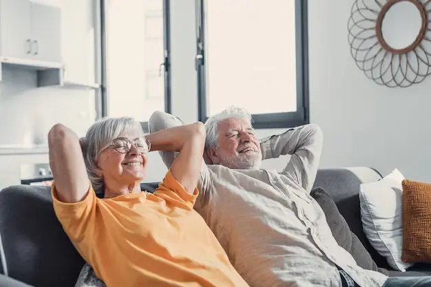 Seniors relaxing after choosing Mesh Maids' cleaning services in North York